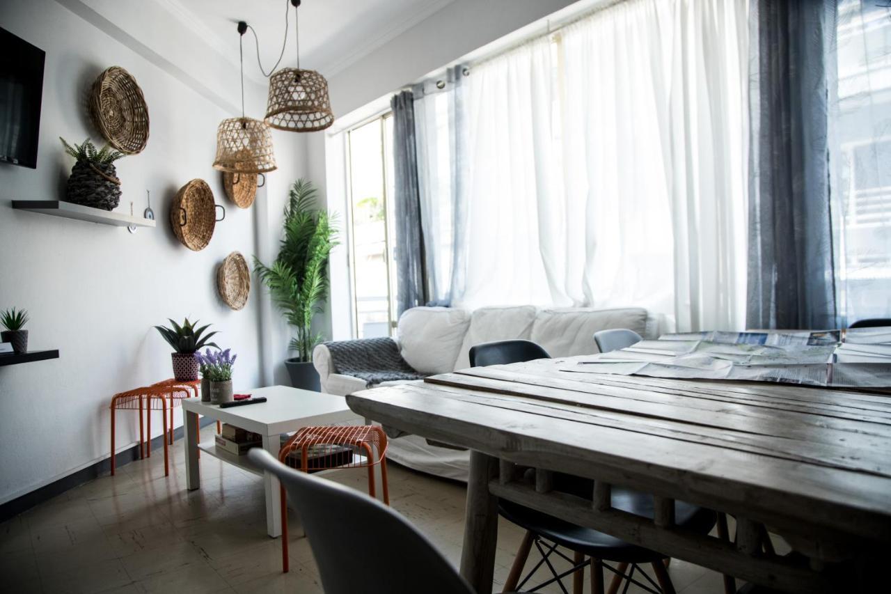 Thanasis Place Athen Exterior foto